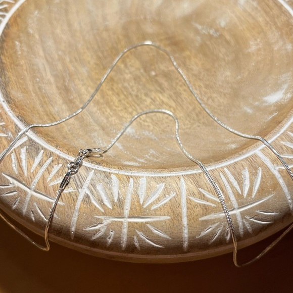 NWOT Snake Chain 925 Sterling Silver Necklace - Picture 7 of 8